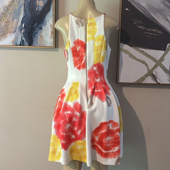 Calvin Klein Floral White Pink Red Coral Yellow Scuba Dress size 6 - Picture 6 of 7
